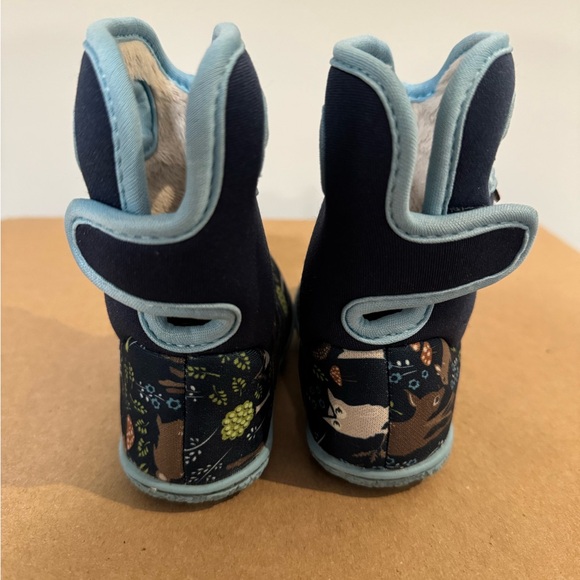 Baby Bogs insulated waterproof boots in Woodland Friends, toddler size 5 - Picture 3 of 6